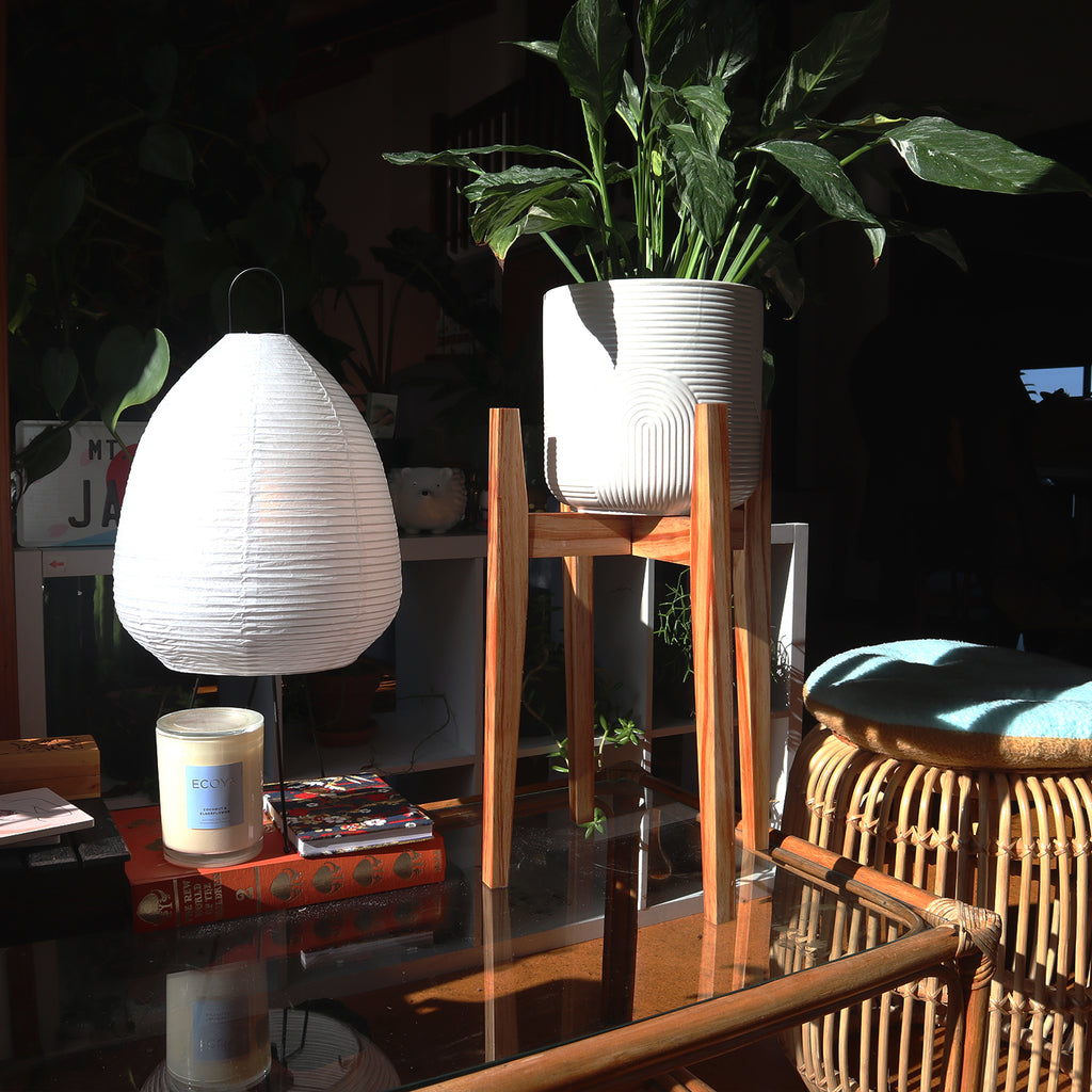 Resinous Plant Stand